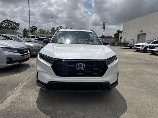 Platinum White Pearl 2026 Honda CR-V Hybrid Sport