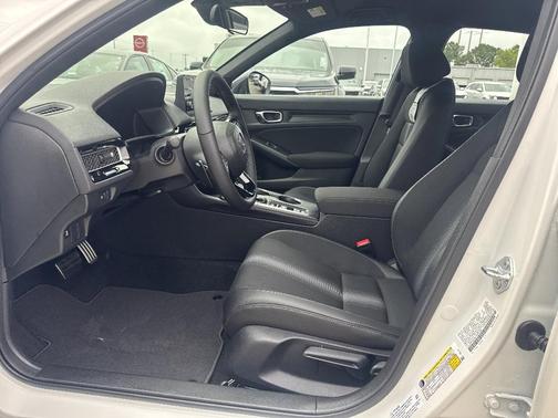 Platinum 2026 Honda Civic Sport