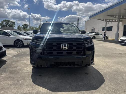 Crystal Black Pearl 2026 Honda Pilot Sport