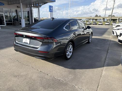 2025 Honda Accord LX