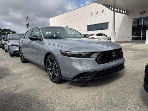 Urban Gray Pearl 2026 Honda Accord SE