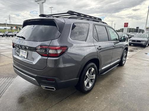 Modern Steel Metallic 2026 Honda Pilot EX-L