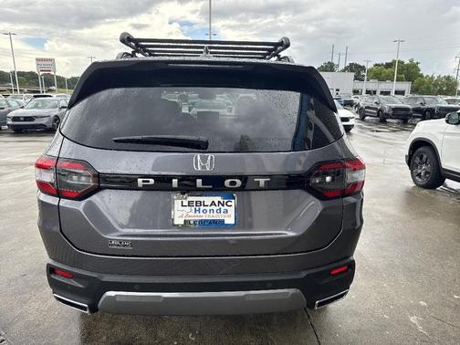 Modern Steel Metallic 2026 Honda Pilot EX-L