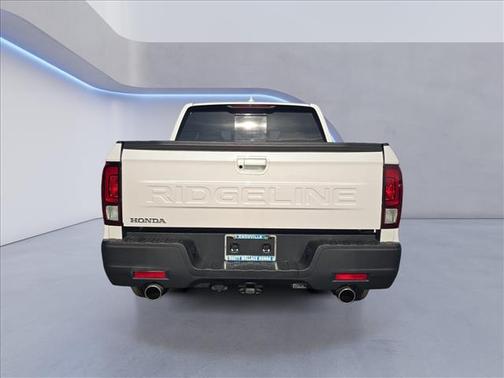 Platinum White Pearl 2025 Honda Ridgeline RTL