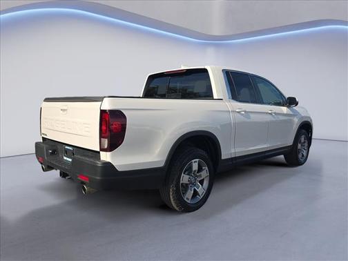 Platinum White Pearl 2025 Honda Ridgeline RTL