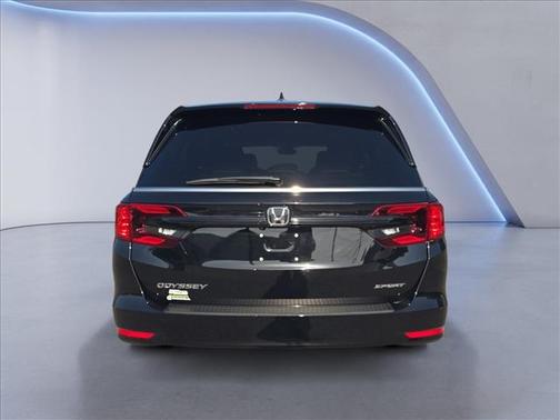 Crystal Black Pearl 2024 Honda Odyssey Sport