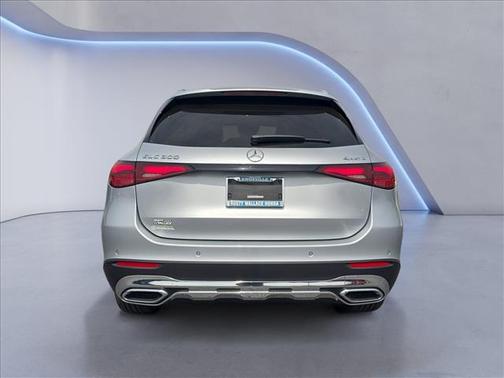 Cirrus Silver Metallic 2025 Mercedes-Benz GLC 300 4MATIC