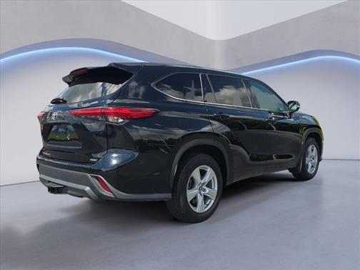 2020 Toyota Highlander L