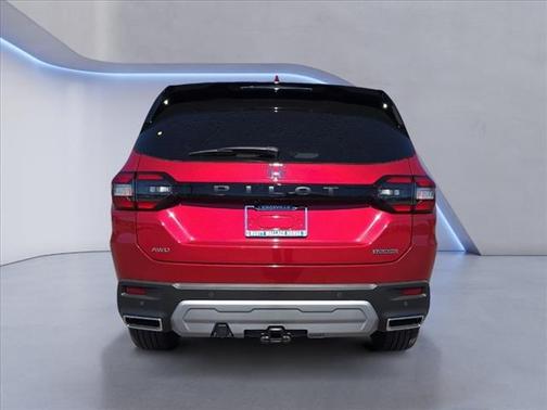 2025 Honda Pilot Touring 8-Passenger