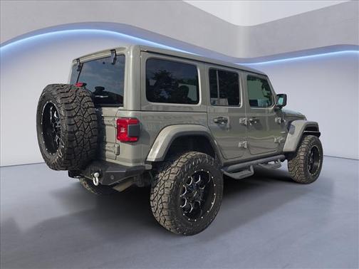 Sting-Gray Clearcoat 2021 Jeep Wrangler Unlimited Sahara