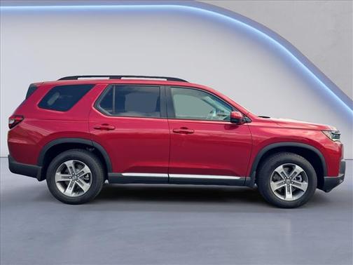 Radiant Red Metallic II 2026 Honda Pilot EX-L