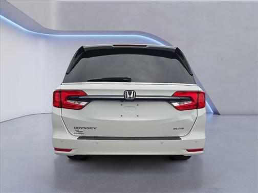 2021 Honda Odyssey Elite