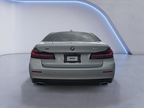 Glacier Silver Metallic 2021 BMW 530 xDrive
