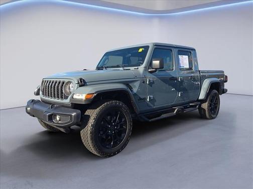 2025 Jeep Gladiator Nighthawk