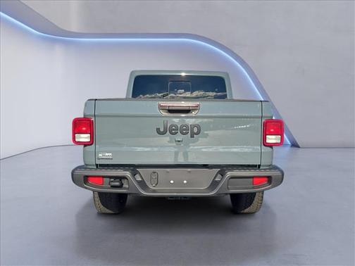 2025 Jeep Gladiator Nighthawk