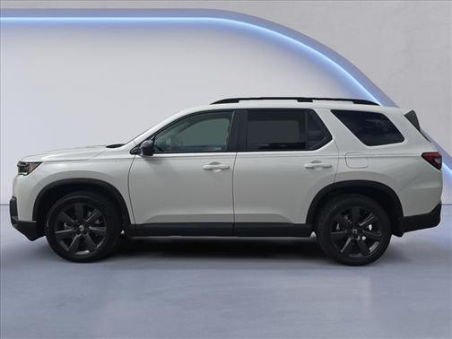 Platinum White Pearl 2026 Honda Pilot Sport