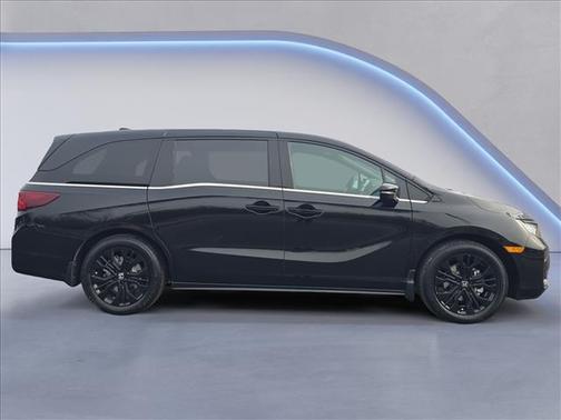 Crystal Black Pearl 2026 Honda Odyssey Sport-L