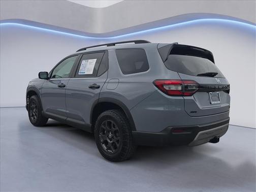 Sonic Gray Pearl 2025 Honda Pilot TrailSport