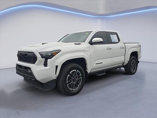 2024 Toyota Tacoma Hybrid TRD Sport