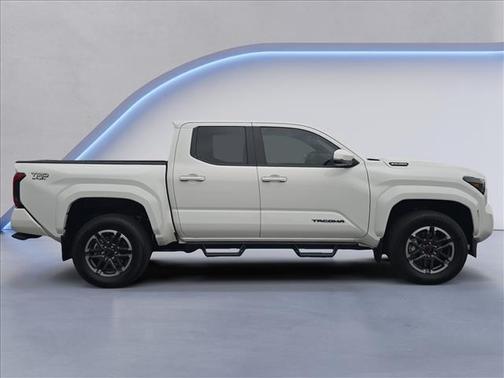 2024 Toyota Tacoma Hybrid TRD Sport