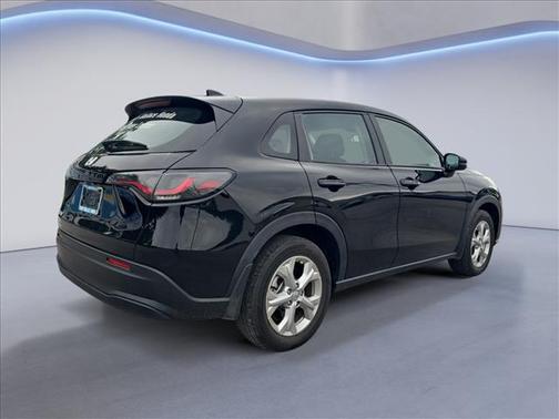 Crystal Black Pearl 2025 Honda HR-V LX
