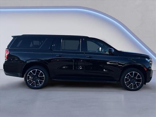 2021 Chevrolet Suburban RST