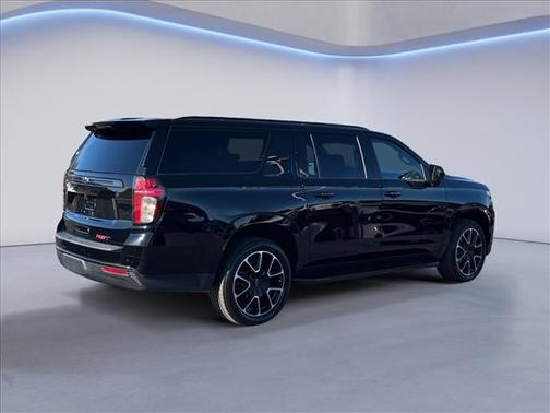 2021 Chevrolet Suburban RST