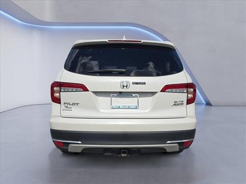 Platinum White Pearl 2021 Honda Pilot AWD Elite