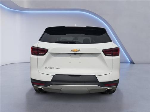 Summit White 2025 Chevrolet Blazer 2LT
