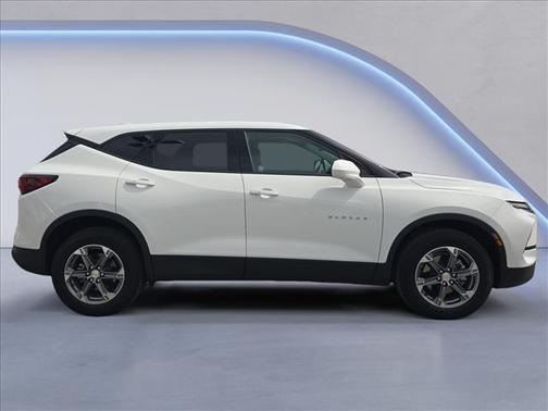 Summit White 2025 Chevrolet Blazer 2LT
