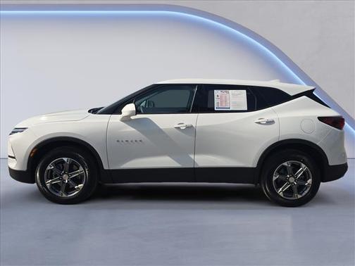Summit White 2025 Chevrolet Blazer 2LT