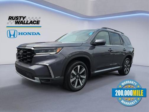 2025 Honda Pilot Touring 8-Passenger