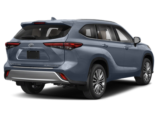 Moon Dust 2022 Toyota Highlander Platinum