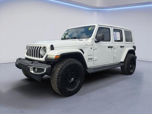 2024 Jeep Wrangler 4-Door Sahara 4x4