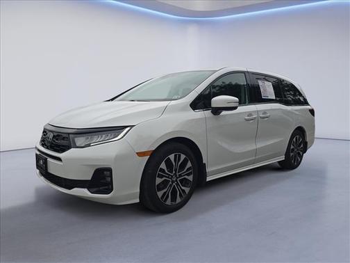 Platinum White Pearl 2025 Honda Odyssey Elite