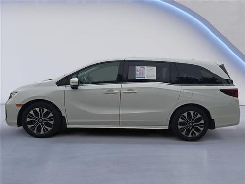 Platinum White Pearl 2025 Honda Odyssey Elite
