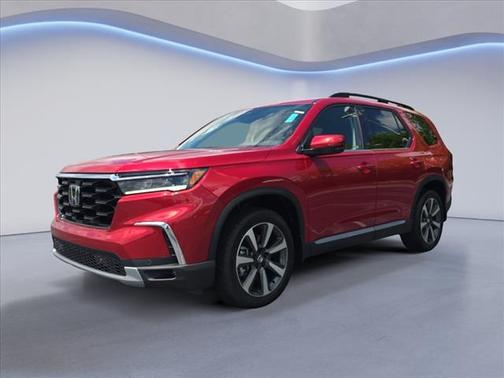 2025 Honda Pilot Touring 8-Passenger