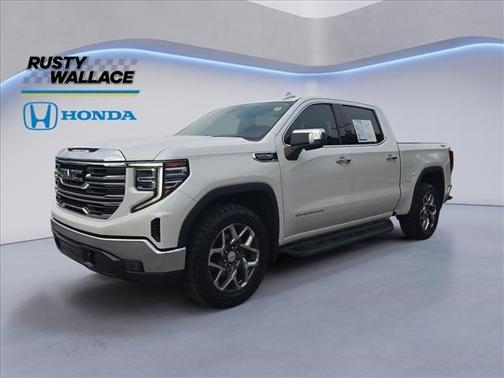 White Frost Tricoat 2022 GMC Sierra 1500 SLT