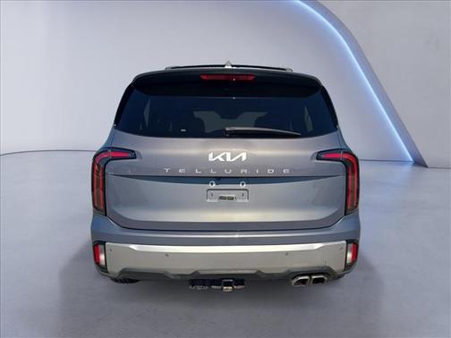 Everlasting Silver 2024 Kia Telluride SX