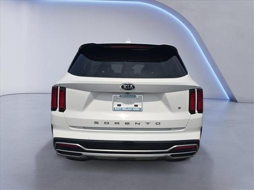 Glacial White Pearl 2021 Kia Sorento S