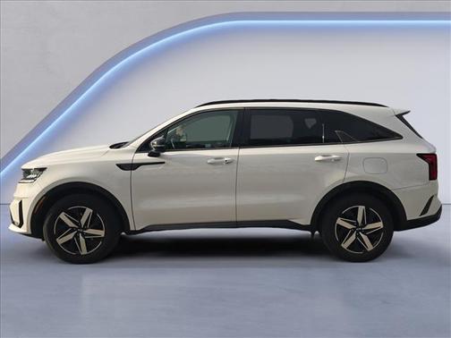 Glacial White Pearl 2021 Kia Sorento S