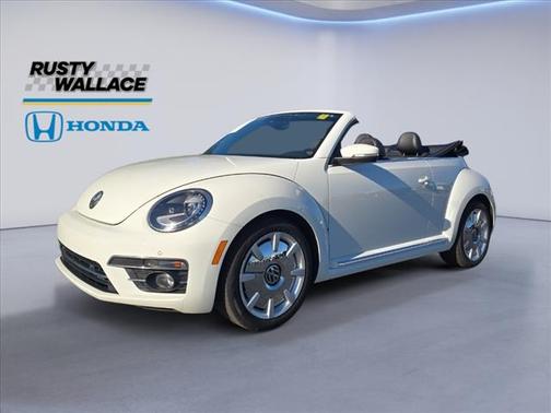 2018 Volkswagen Beetle 2.0T SE
