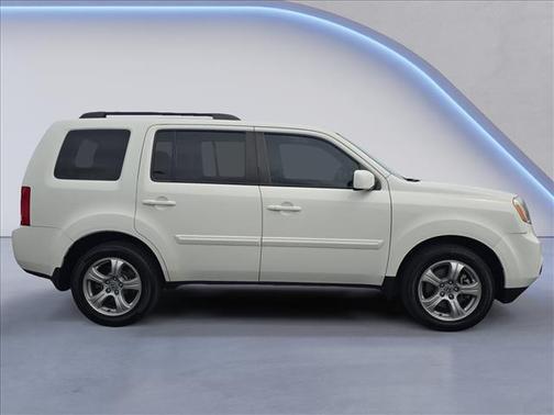 White Diamond Pearl 2015 Honda Pilot EX-L