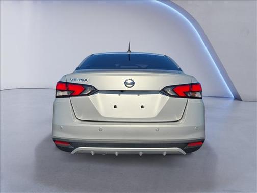 2020 Nissan Versa 1.6 S