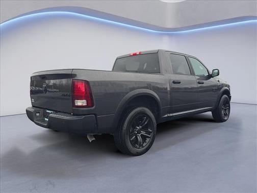 2024 RAM 1500 Classic Warlock Crew Cab 4x4 5'7' Box