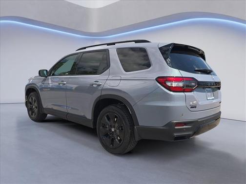 Sonic Gray Pearl 2026 Honda Pilot Black Edition