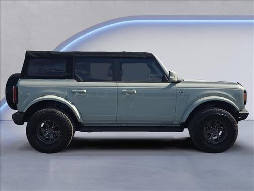 Cactus Gray 2022 Ford Bronco Outer Banks