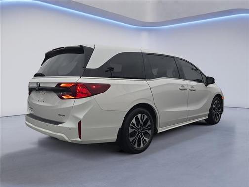 2025 Honda Odyssey Elite