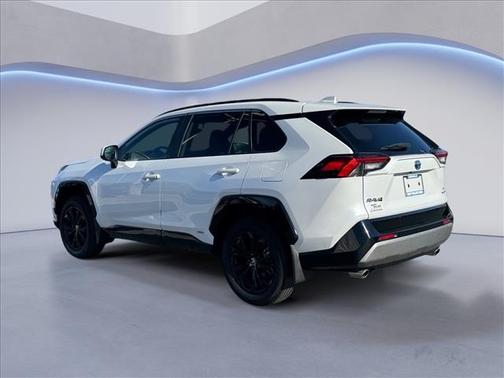 2024 Toyota RAV4 Hybrid SE
