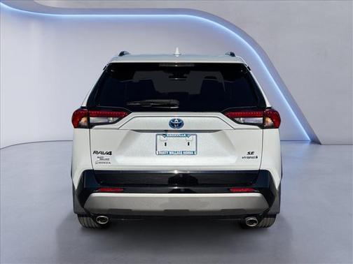 2024 Toyota RAV4 Hybrid SE
